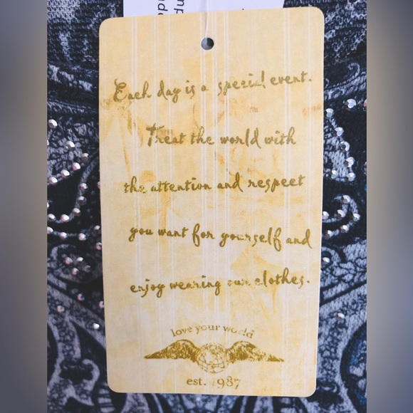 ENERGE World Wear Embellished Top XL - Picture 4 of 11